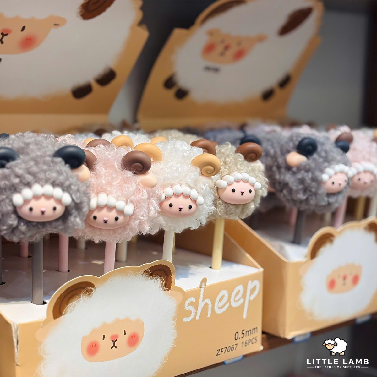 Cute Fluffy Lamb Pom-Pom Pen - Adorable Sheep Stationery for School & Office - Soft Faux Fur Decorative Pen